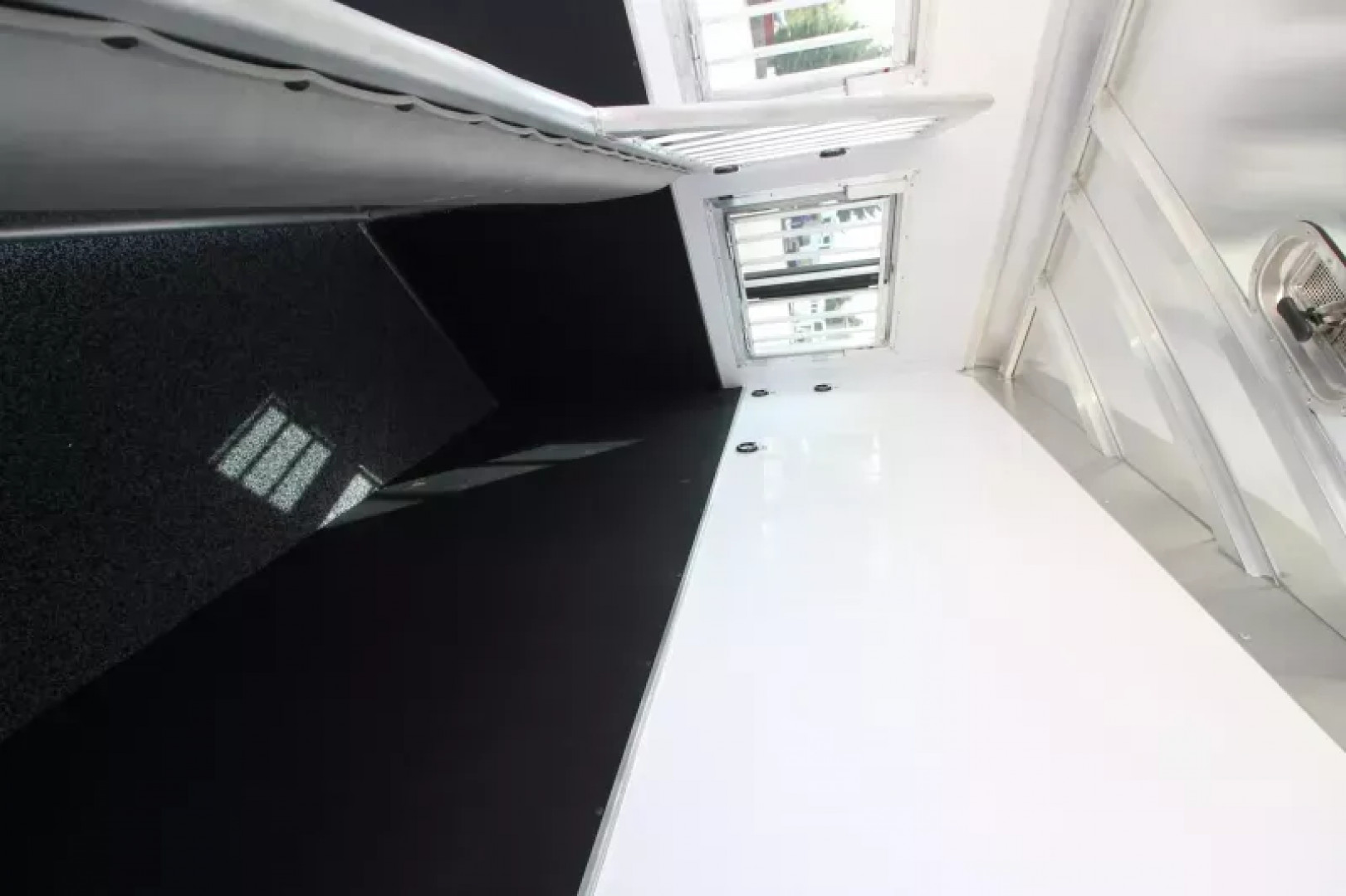 New 2025 Featherlite 2 Horse Gooseneck Trailer