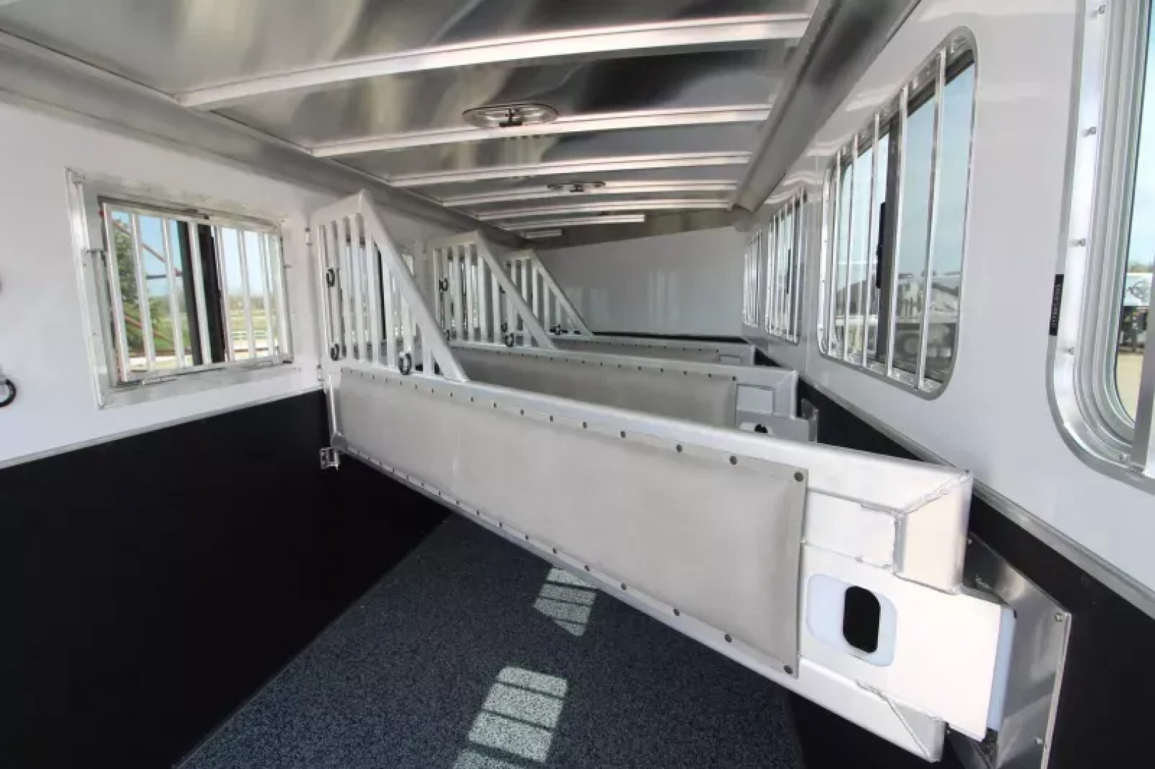 New 2025 Featherlite 4 Horse BP Trailer