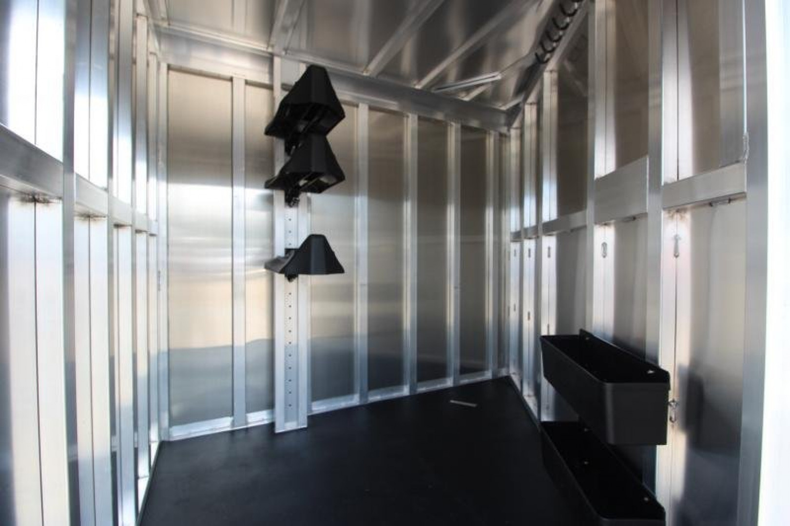 New 2025 Featherlite 6 Horse Trailer