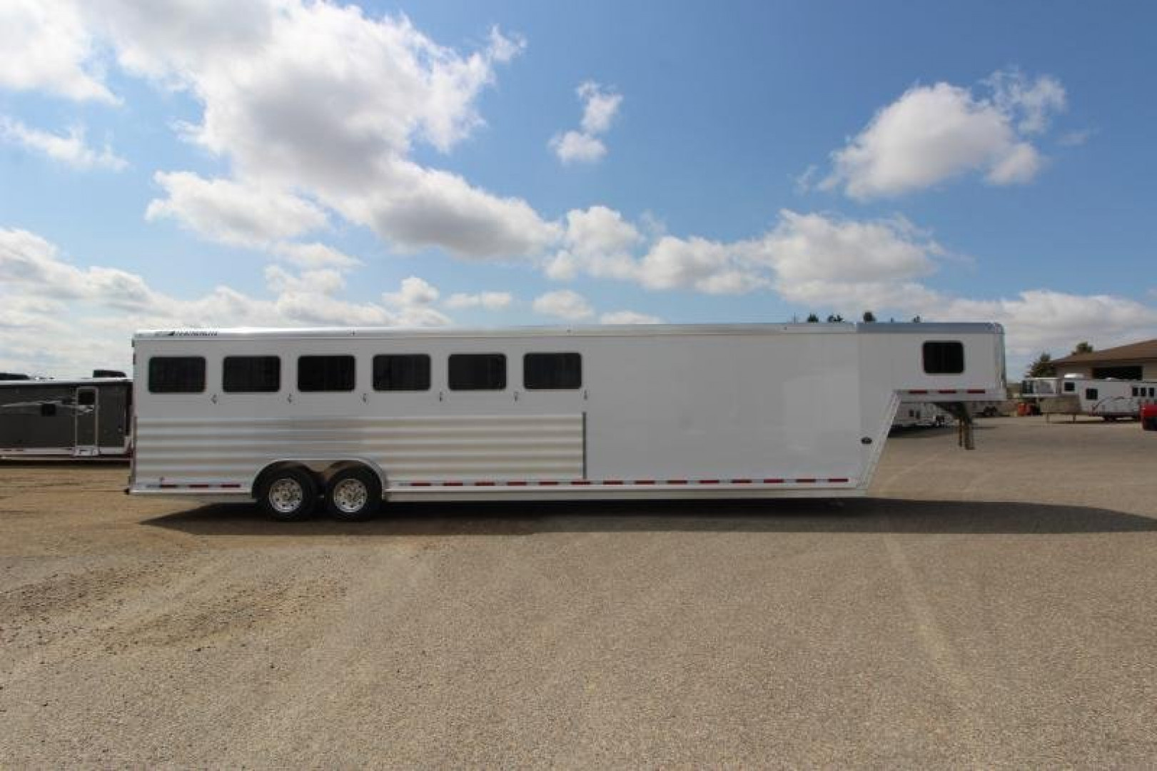 New 2025 Featherlite 6 Horse Trailer