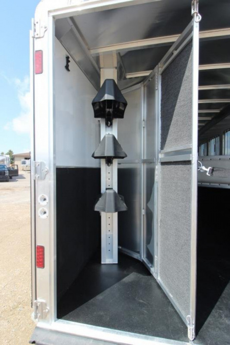 New 2025 Featherlite 6 Horse Trailer
