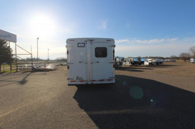 Used 2015 Bison Trailers 3 Horse LQ Trailer