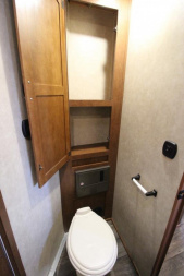 Used 2015 Bison Trailers 3 Horse LQ Trailer