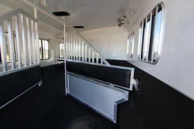 Used 2015 Bison Trailers 3 Horse LQ Trailer