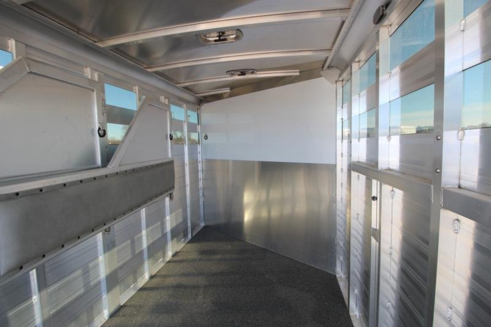 New 2024 Featherlite 9751 3HR Stock Combo Stock / Stock Combo Trailer