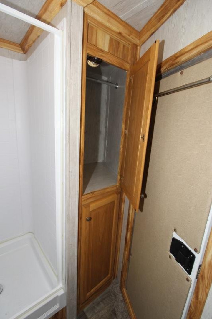 New 2023 Sundowner Stock Combo LQ MT Horse Trailer