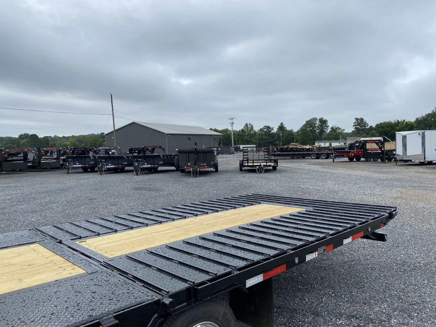 New 2026 MAXXD 102"X34' 30k Hyd Dove Gooseneck Trailer