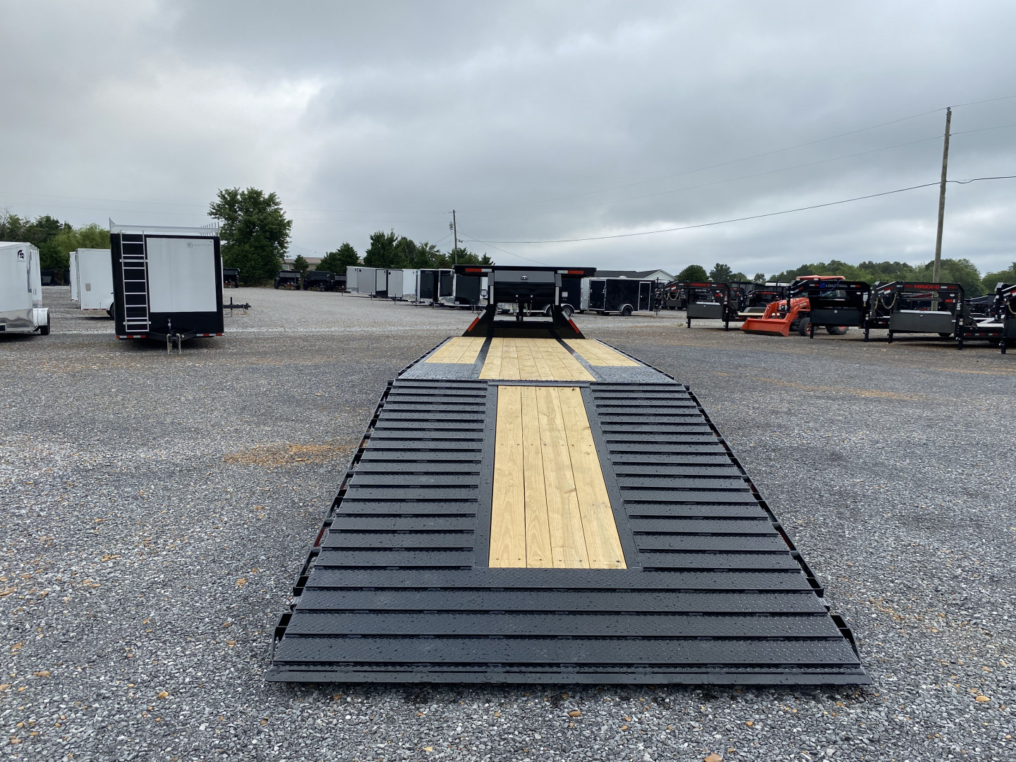 New 2026 MAXXD 102"X34' 30k Hyd Dove Gooseneck Trailer