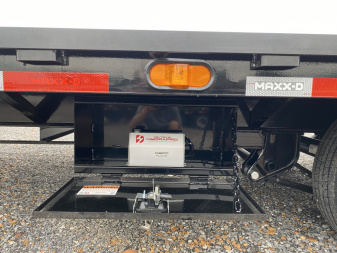 New 2026 MAXXD 102"X34' 30k Hyd Dove Gooseneck Trailer