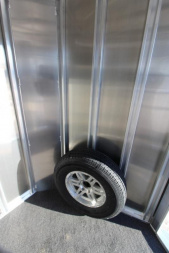 New 2025 Featherlite 9400 2HR BP Horse Trailer