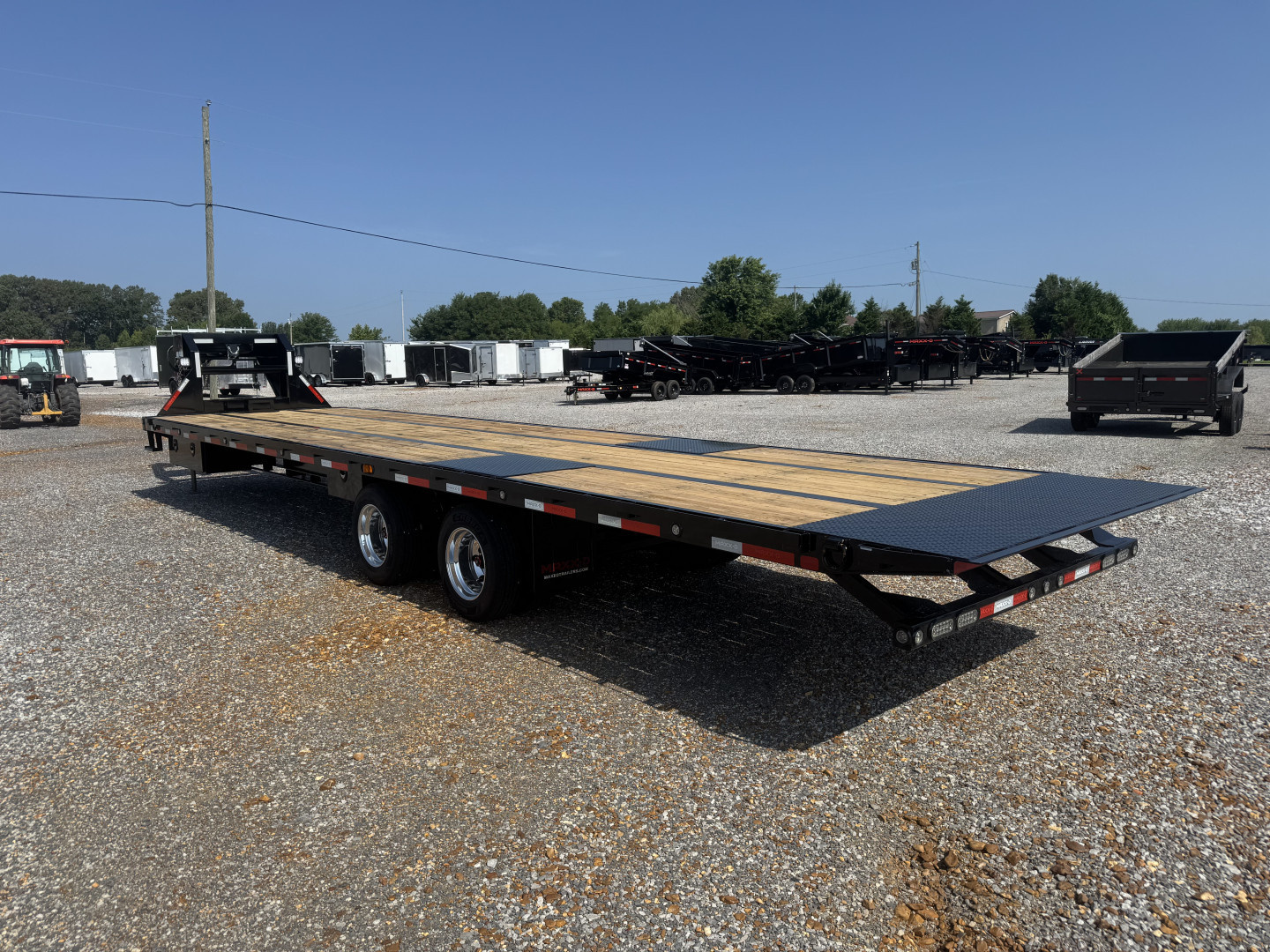New 2026 MAXXD Gooseneck Trailer | 102" x 34' 30K GVWR