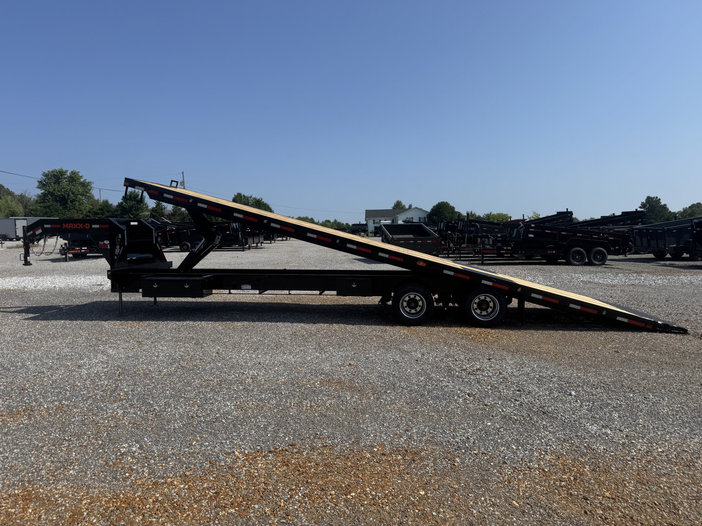 New 2026 MAXXD Gooseneck Trailer | 102" x 34' 30K GVWR