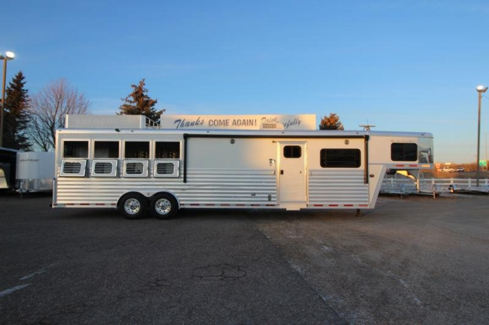 Used 2004 Bloomer 4HR LQ Horse Trailer