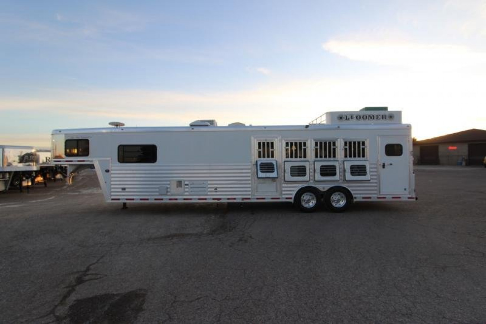Used 2004 Bloomer 4HR LQ Horse Trailer