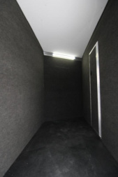 New 2025 Bloomer 4HR PC Side Ld LQ w/ Mid-Tack Horse Trailer