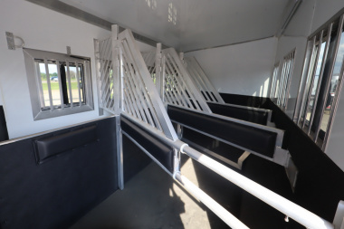 New 2025 Bloomer 4HR PC Side Ld LQ w/ Mid-Tack Horse Trailer