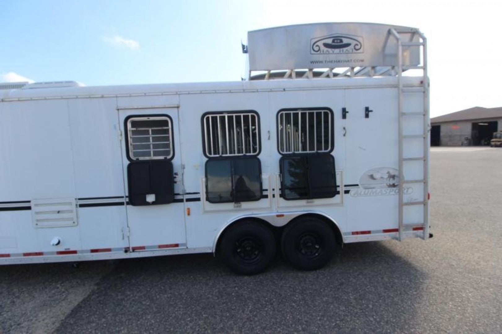 Used 2004 Bison Trailers 3HR 13' LQ Horse Trailer