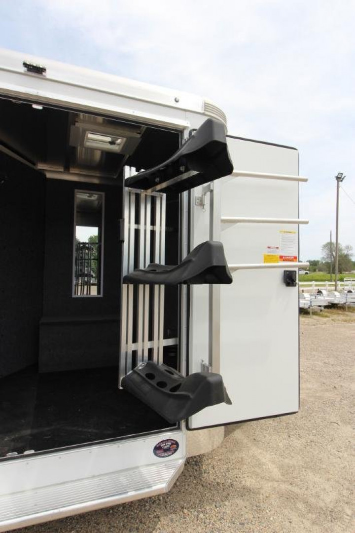 New 2025 Sundowner Super Tack 3 Horse BP Trailer