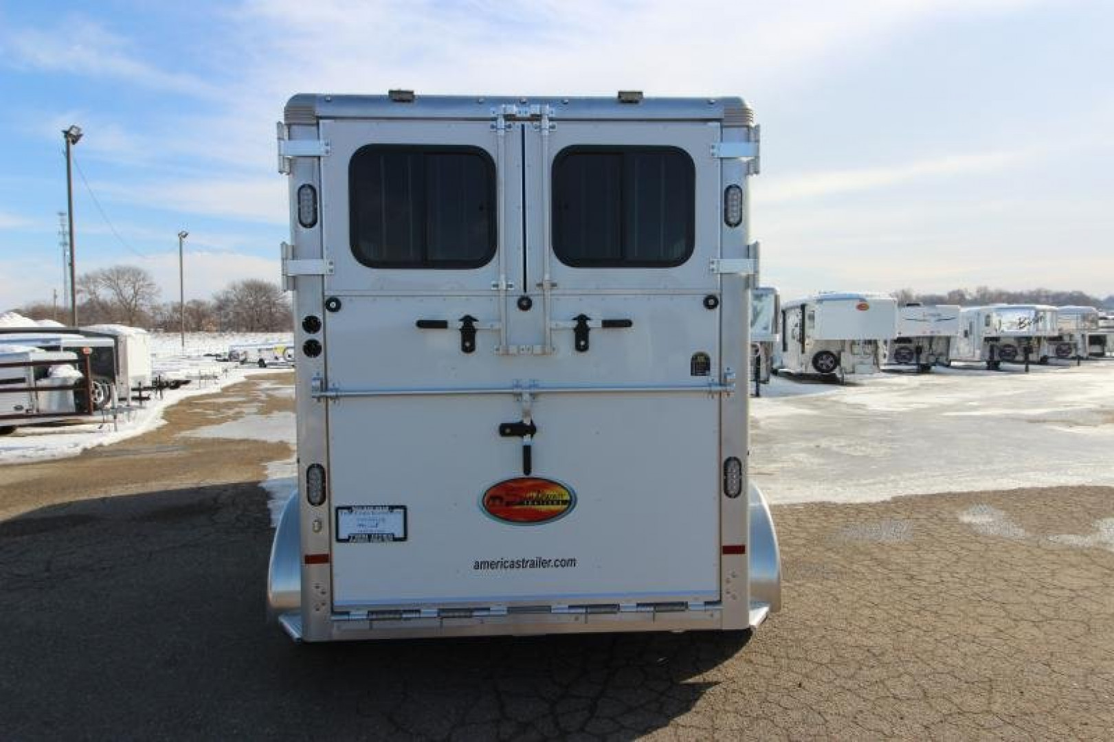 New 2023 Sundowner 2 Horse Charter SE GN Horse Trailer