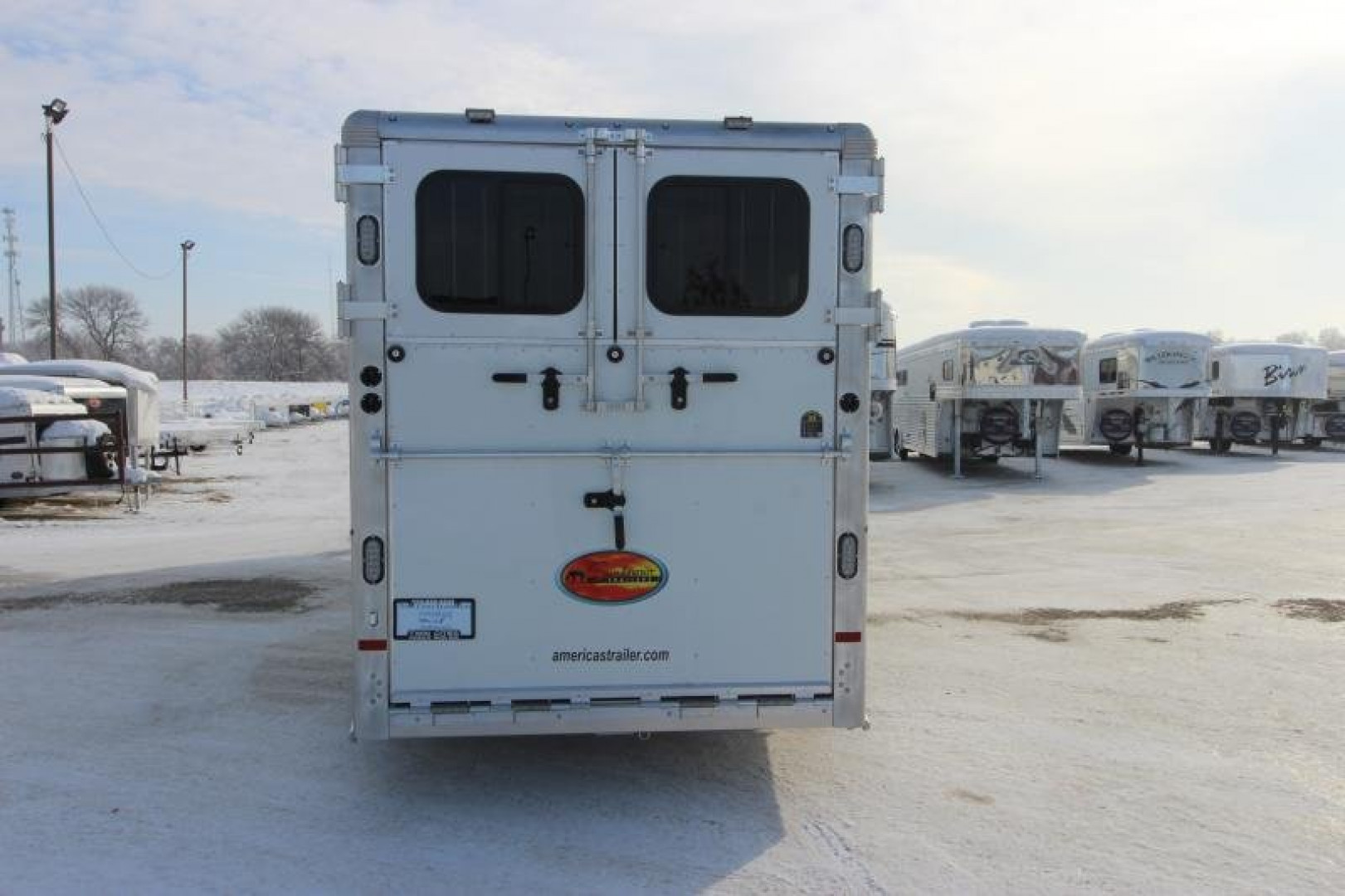 New 2023 Sundowner Trailers 2+1 Gooseneck Horse Trailer