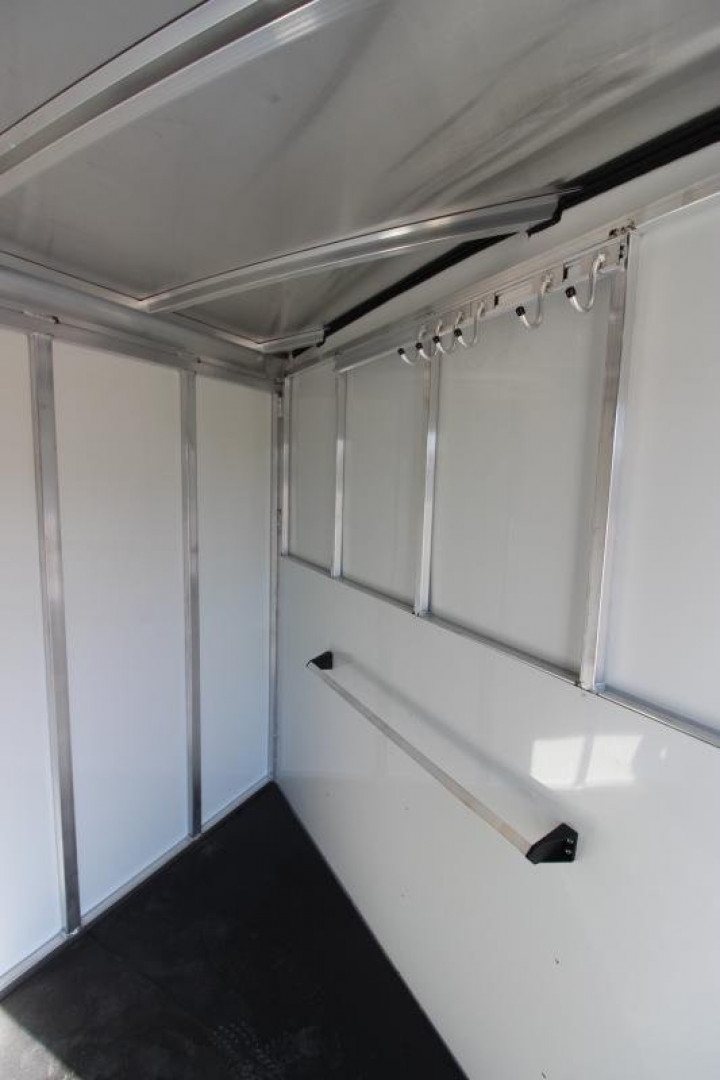 New 2023 Sundowner Trailers 3 Horse GN Horse Trailer