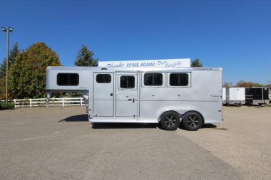 New 2023 Sundowner Trailers 3 Horse GN Horse Trailer