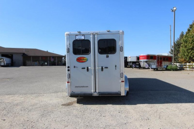 New 2023 Sundowner Trailers 3 Horse GN Horse Trailer