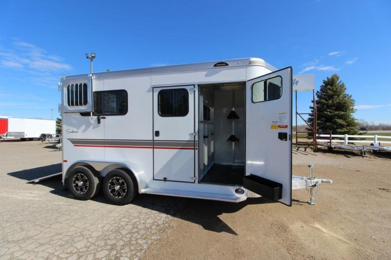 New 2025 Sundowner 2 Horse Charter BP Trailer