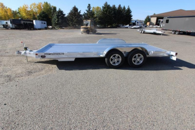 New 2023 Featherlite 3110 17'6 Car Hauler