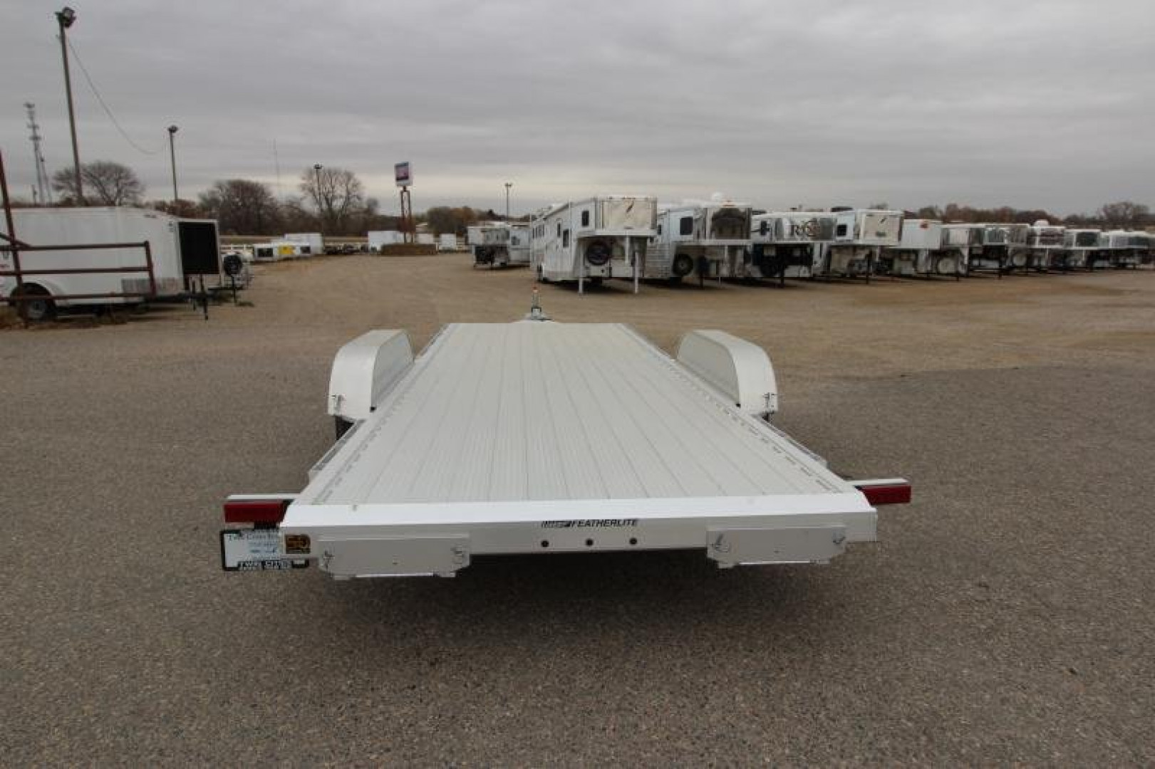 New 2023 Featherlite 3182 20'  Car Hauler