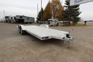New 2023 Featherlite 3182 20'  Car Hauler