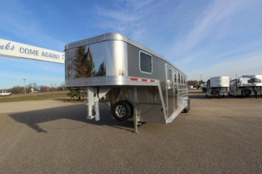 New 2024 Featherlite 4 Horse GN Trailer