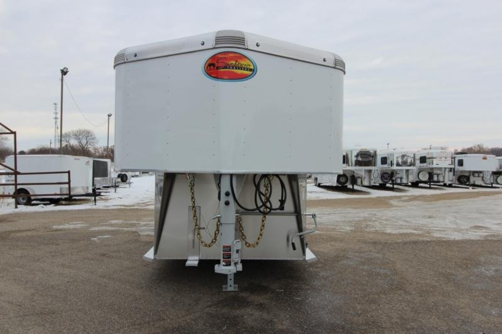 New 2023 Sundowner Trailers 4HR GN Horse Trailer
