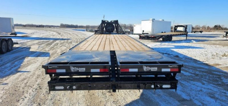 New 2025 Doolittle Trailer Mfg 102x30 Brute Force 25.5k Gooseneck Deckover Trailer