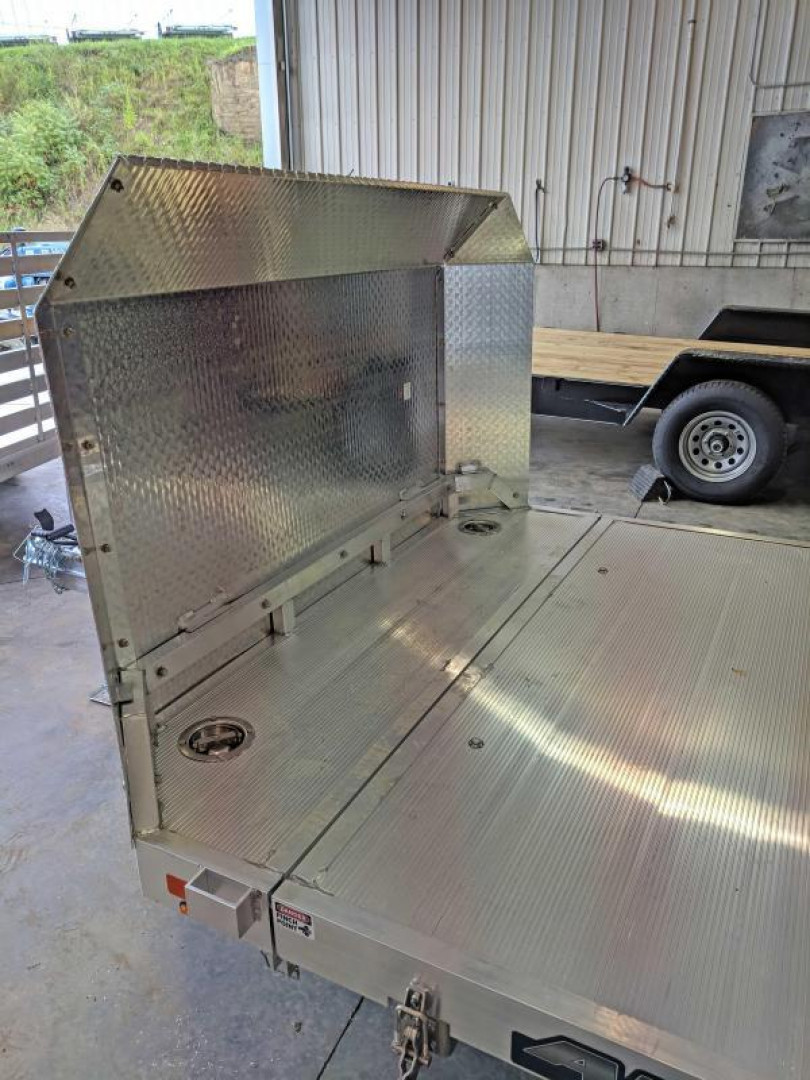 New 2026 Aluma 18' (20" Stationary + 18' Tilt) "25th Anniversary" Tilt Car Hauler