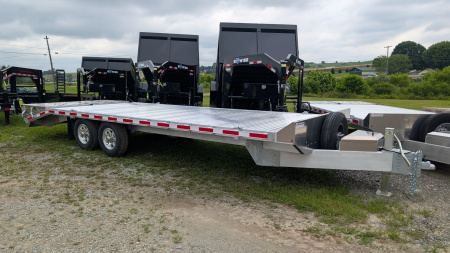 New 2025 EBY 24'6" ALL ALUMINUM Deckover Tagalong w/ 50/50 Fold Flat Ramps
