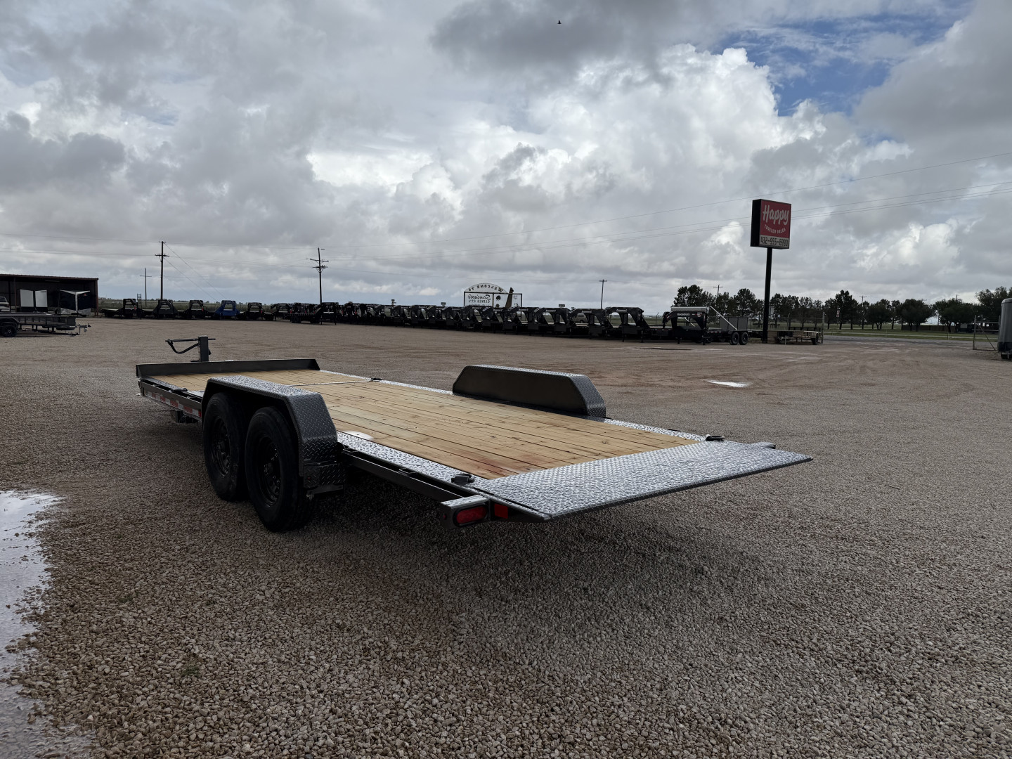 New 2025 Diamond C 82"x22' BP Baseline HD Tilt - HTL208