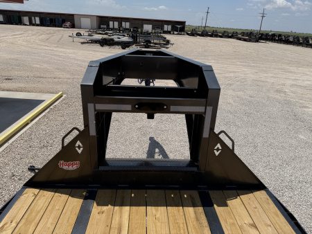 New 2025 Diamond C 102"x40' Engineered Beam FMAX210 w/ Max Ramps