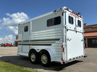 Used 2001 4-Star Deluxe 2H Straight Load BP W/B (7'9" Inside Center Height, 7'6" at Sidewalls) Trailer