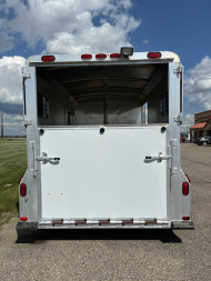 Used 2001 4-Star Deluxe 2H Straight Load BP W/B (7'9" Inside Center Height, 7'6" at Sidewalls) Trailer