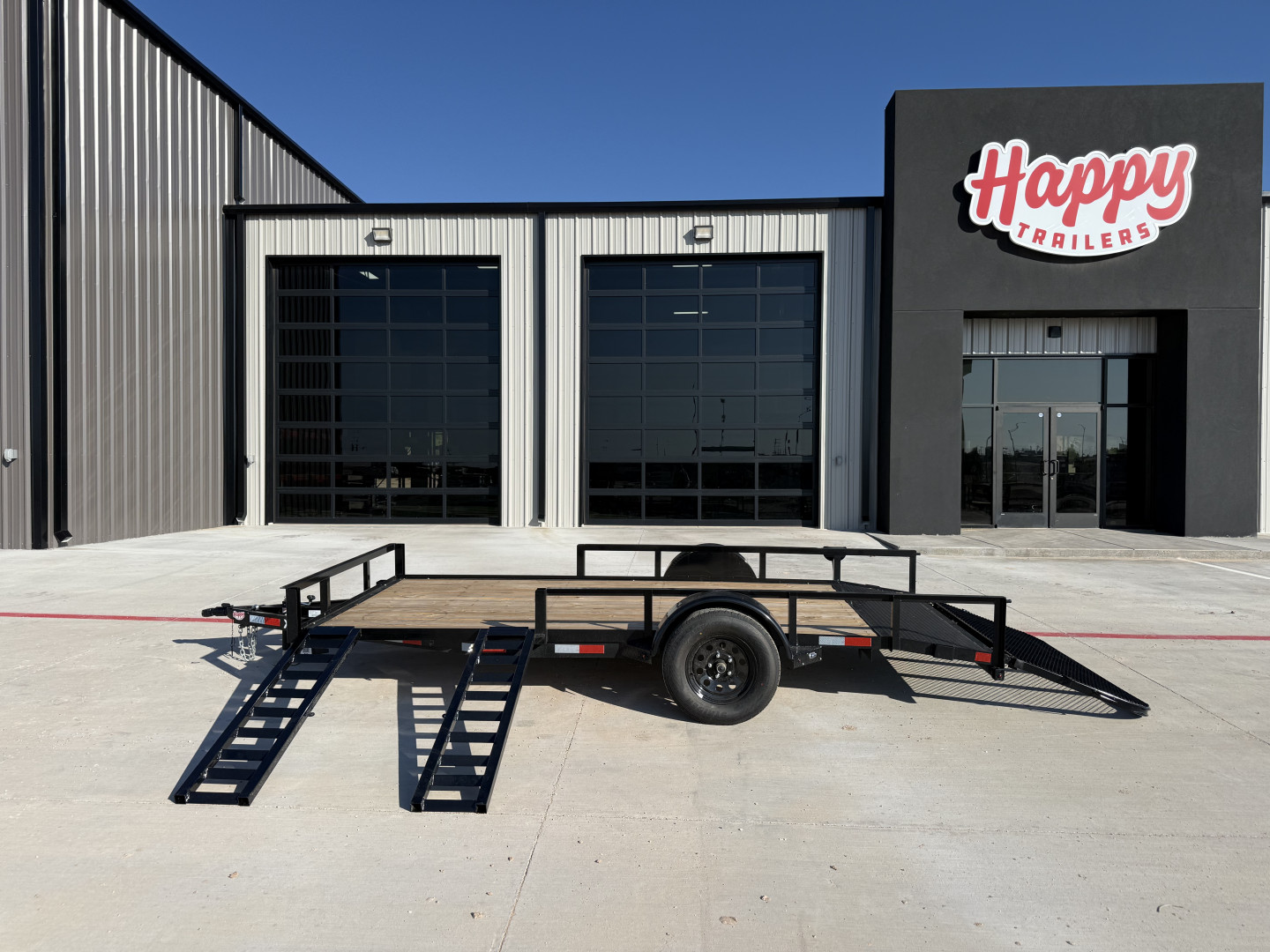 New 2025 X-On 77"x14' Single Axle Utility Trailer - U2