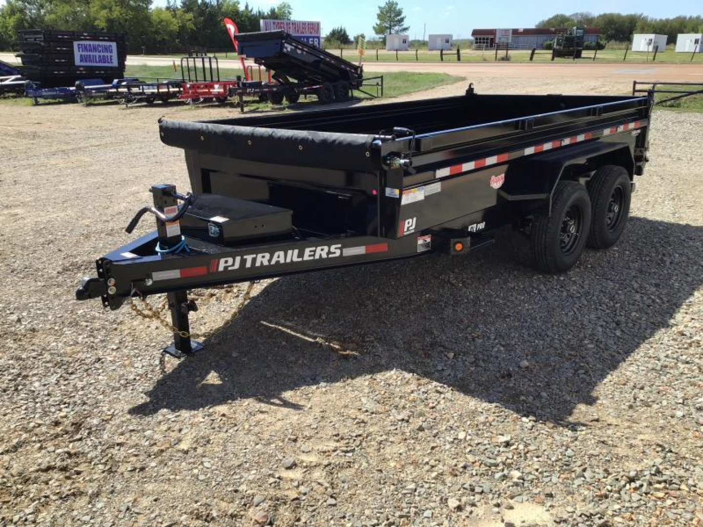 New 2026 PJ 83"x16' BP Tandem Axle Low Pro Dump w/ 24" Sides – DL