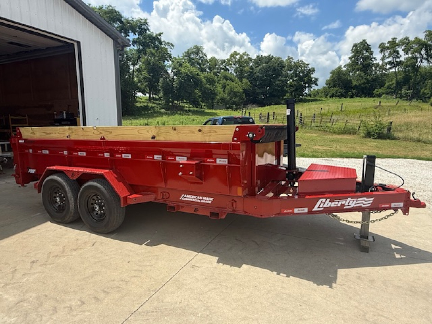 New 2025 Liberty 83X14 LIBERTY 15.4k Dump Trailer w/ HYDRAULIC JACK Dump Trailer