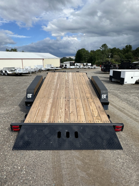 New 2026 Behnke TBCT2016ET Tilt Trailer