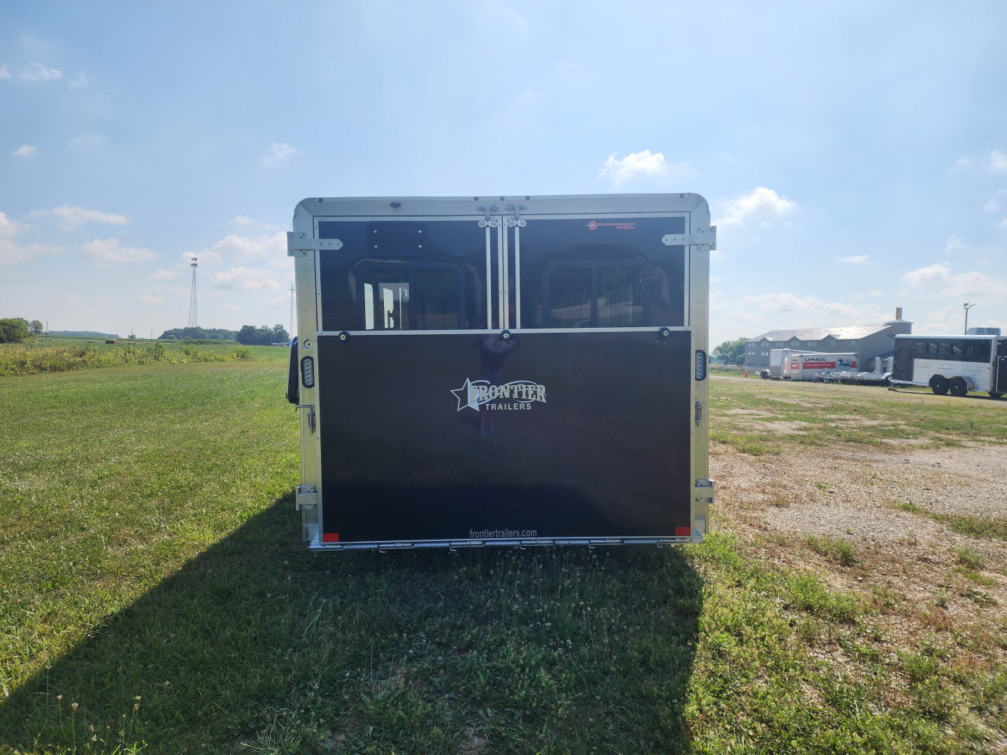 New 2026 Frontier 8 x 20 Stock Low 8 Pen/ Stock Combo Trailer