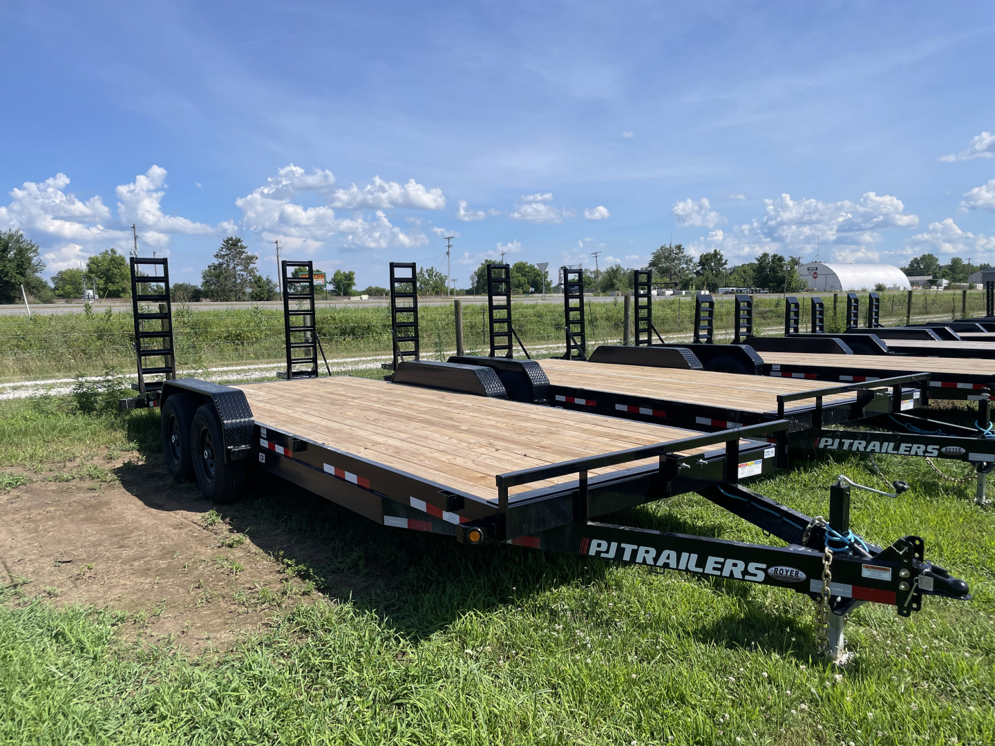 New 2026 PJ Trailers PJ EQUIPMENT HAULER (C6) 14K 22'X6" W/ FOLD UP RAMPS Equipment Trailer