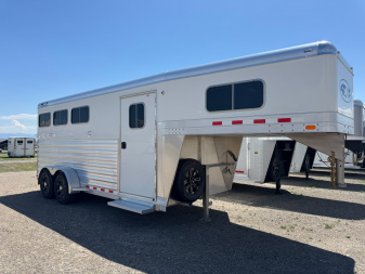 New 2026 4-Star Trailers 3H GN Horse Trailer