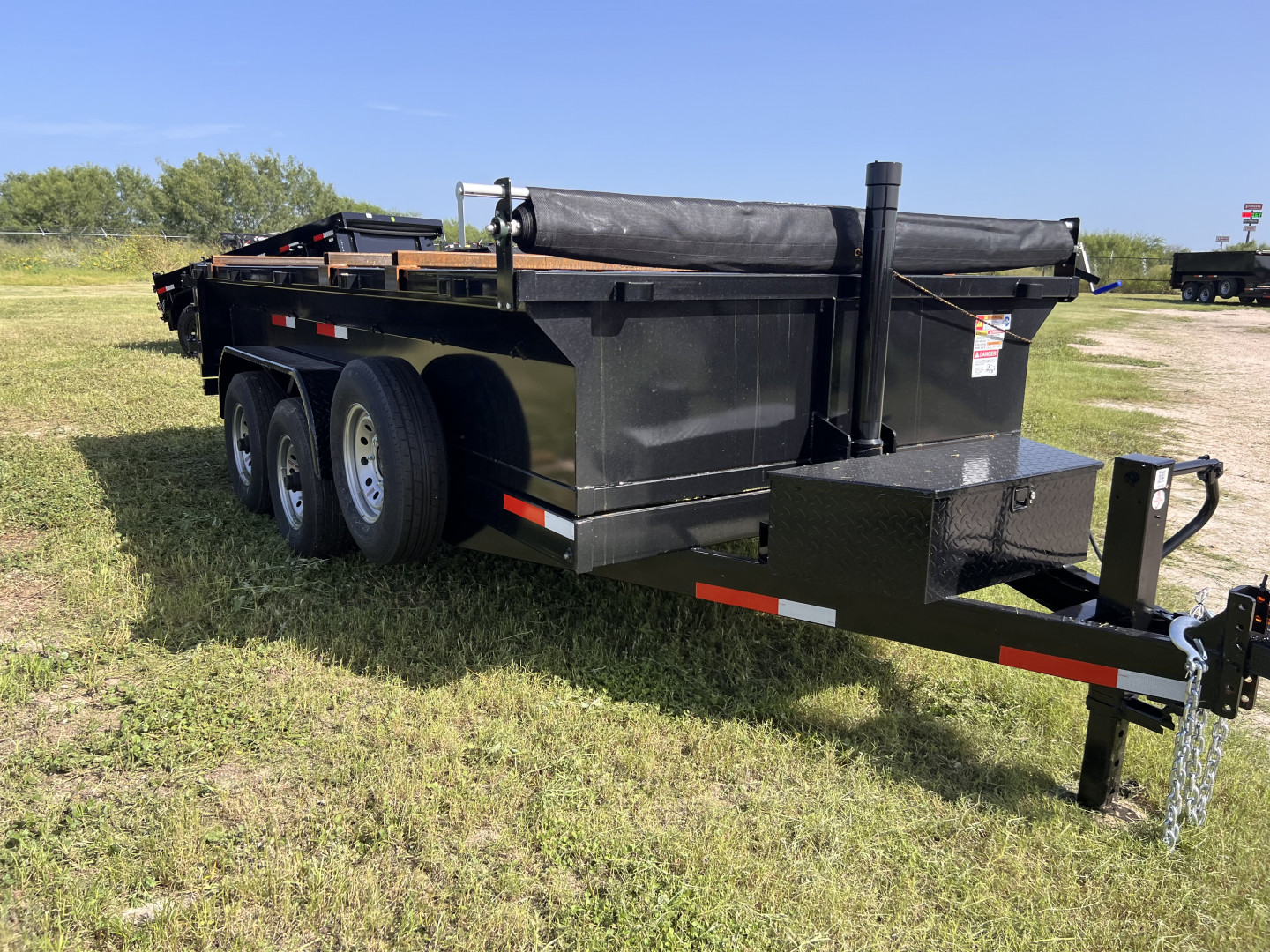 New 2025 Texas Pride Trailers 7x14ft Dump Trailer