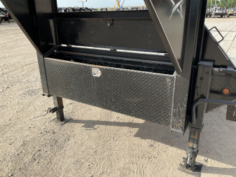 Used DP Platinum Star 102"x40' GN Flatbed