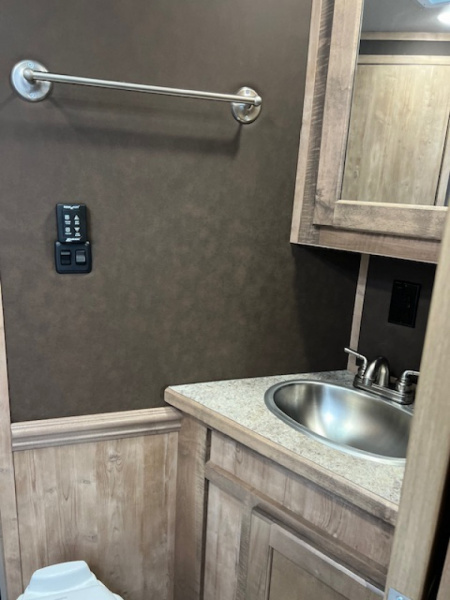 New 2025 Merhow Trailers 8' wide 3 horse w/ 12' living quarters Horse Trailer